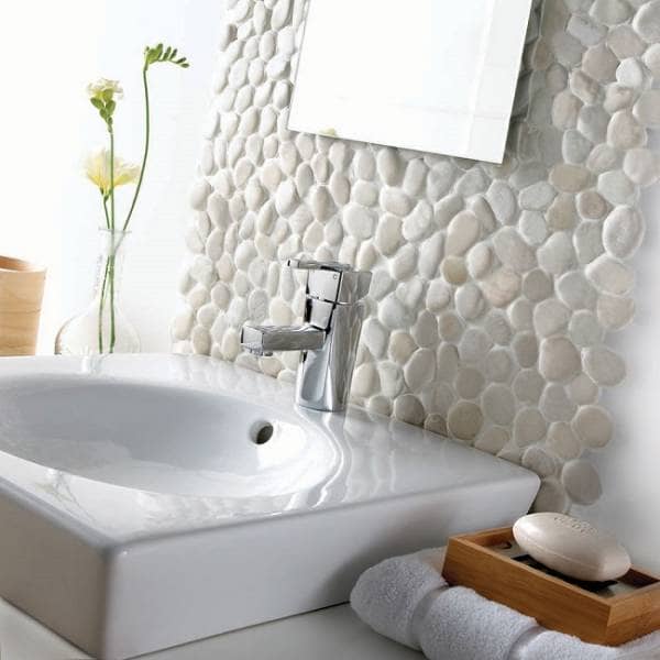 Blanca pebble tiles