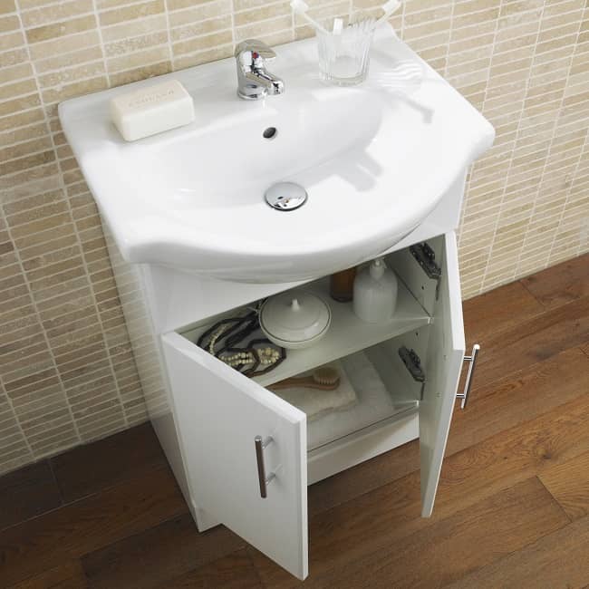 How To Fit A Vanity Unit Big Bathroom, How To Install A Vanity With Floor Plumbing