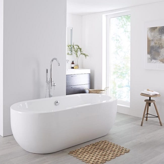 The Freestanding Baths Buyer's Guide - BigBathroomShop