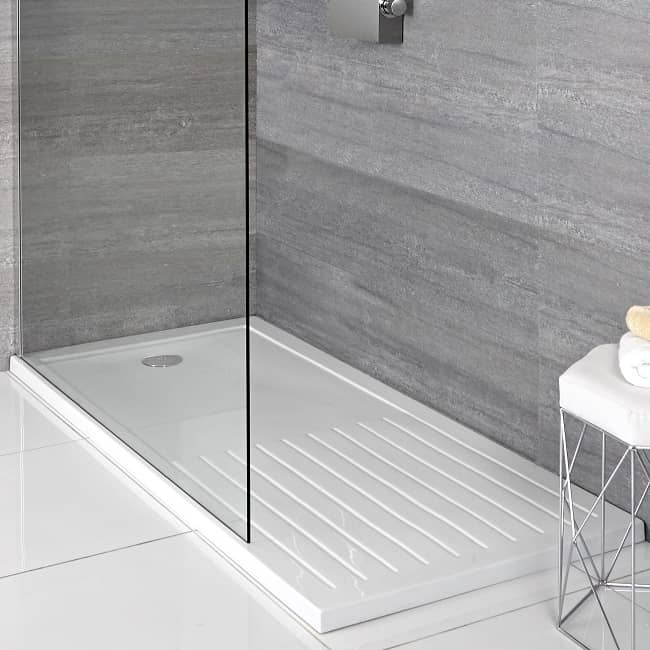The Shower Tray Er S Guide, What Type Of Shower Pan For Tile