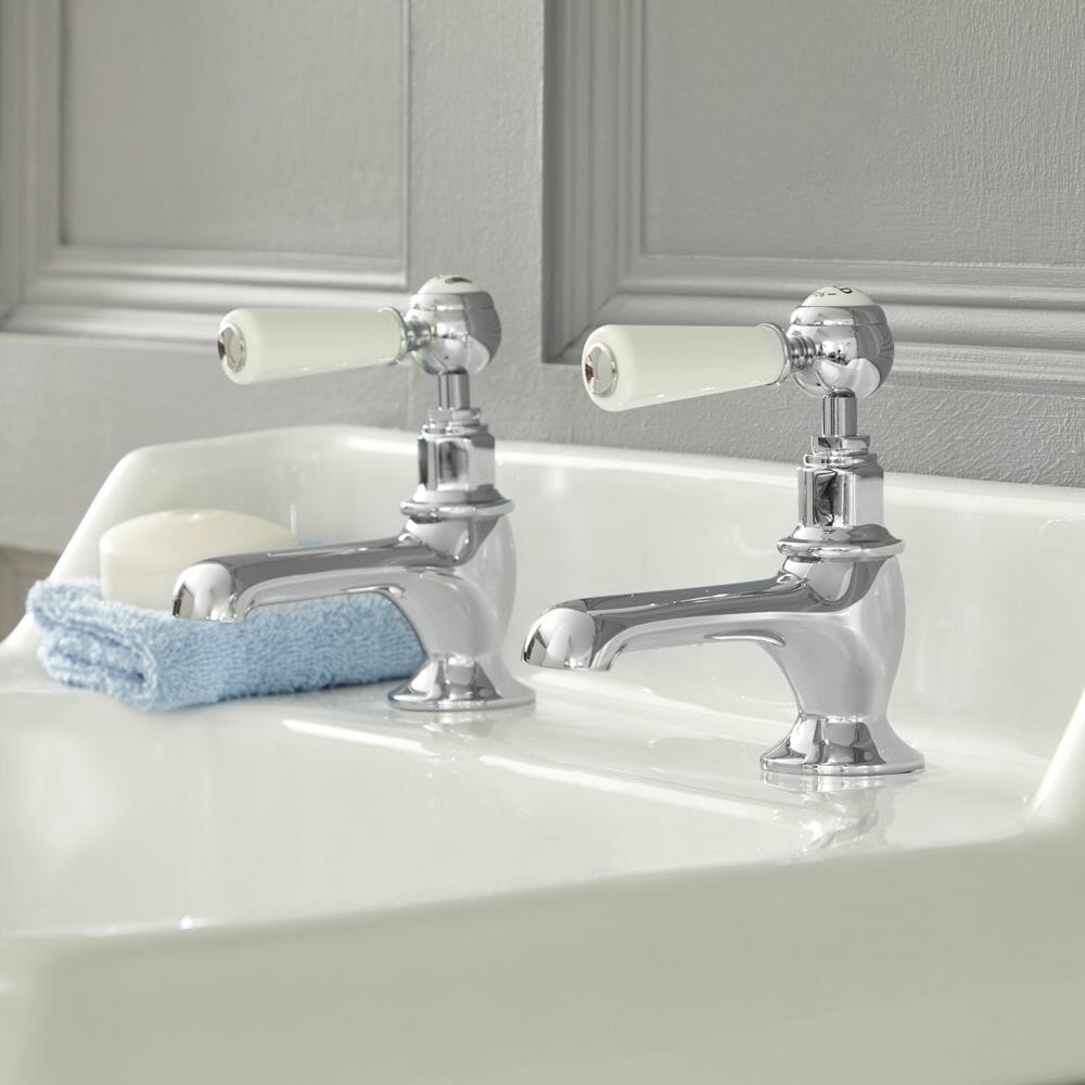 A Complete Guide to the Different Types of Bathroom Taps Big Bathroom