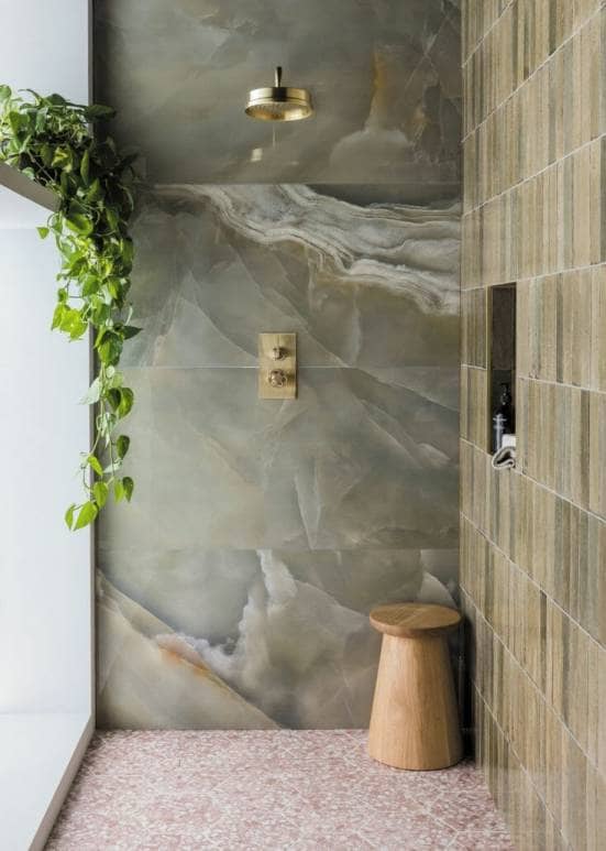 Coloured marble in ensuite
